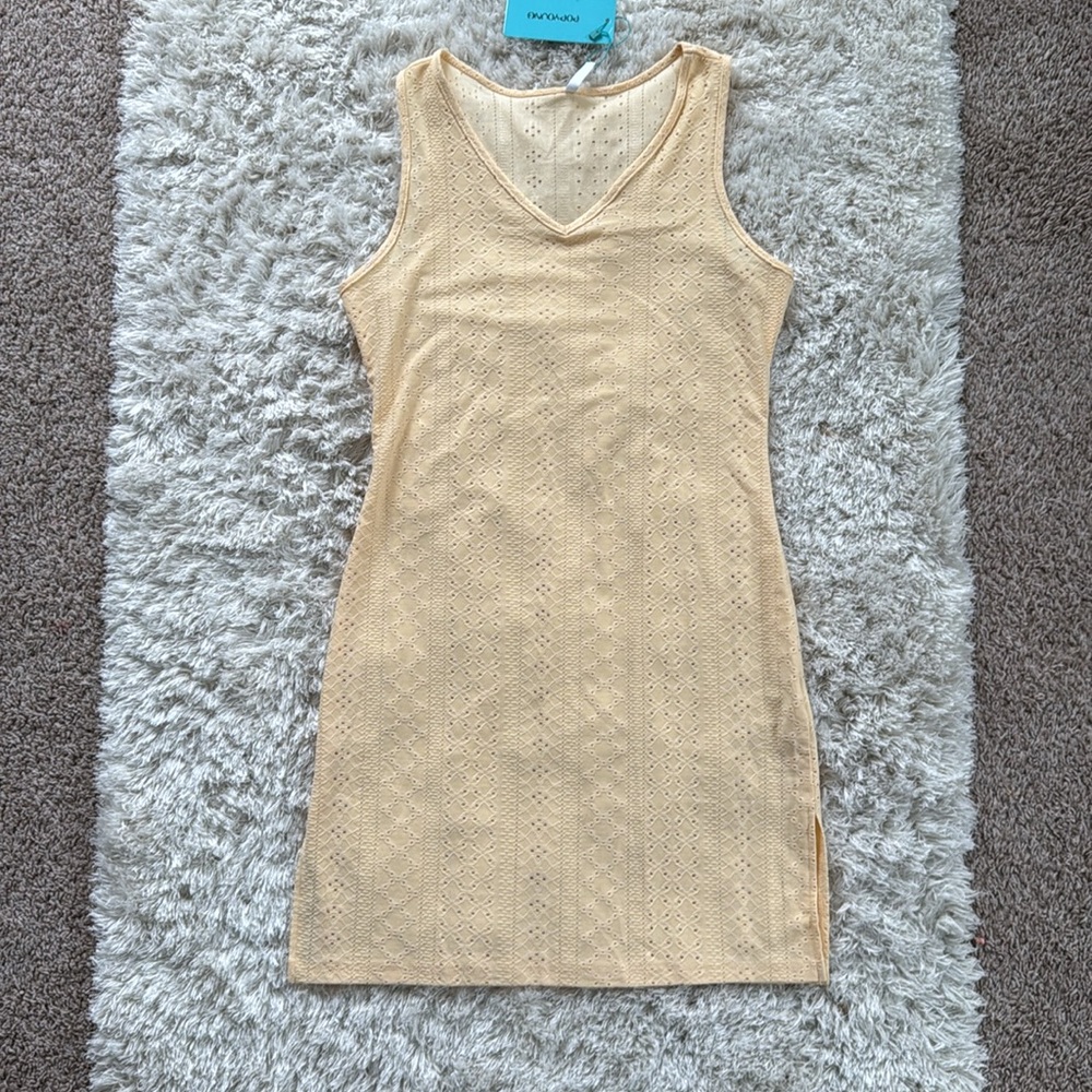 POPYOUNG NWT Bodycon Minidress Beach Cover Up Pale Yellow Eyelet Sheer V-Neck L